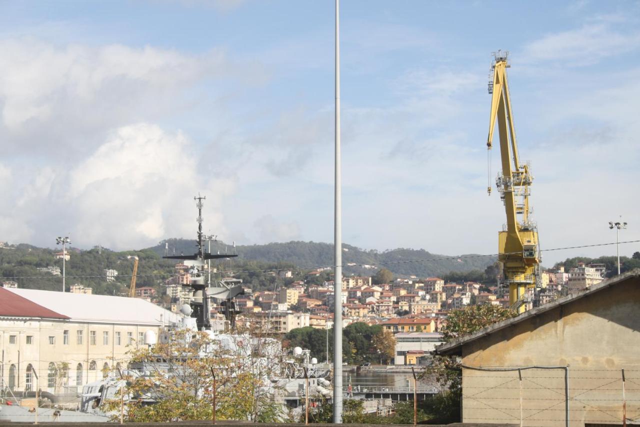 Al Portoro Lägenhet La Spezia Exteriör bild